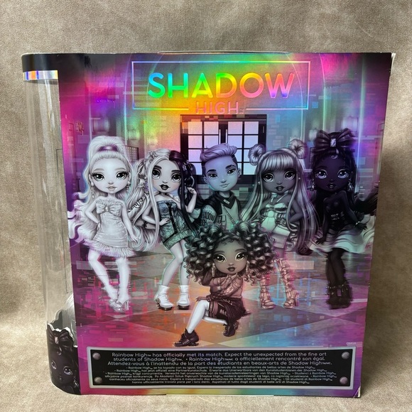 Shadow High Series 1 Natasha Zima- Grayscale Fashion Doll w/ Accessories - Picture 8 of 8